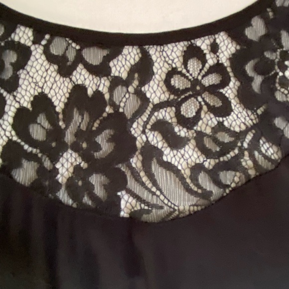 Guess Black Long Sleeve Lace Lightweight Casual Blouse Top- Sz-M - Picture 5 of 16